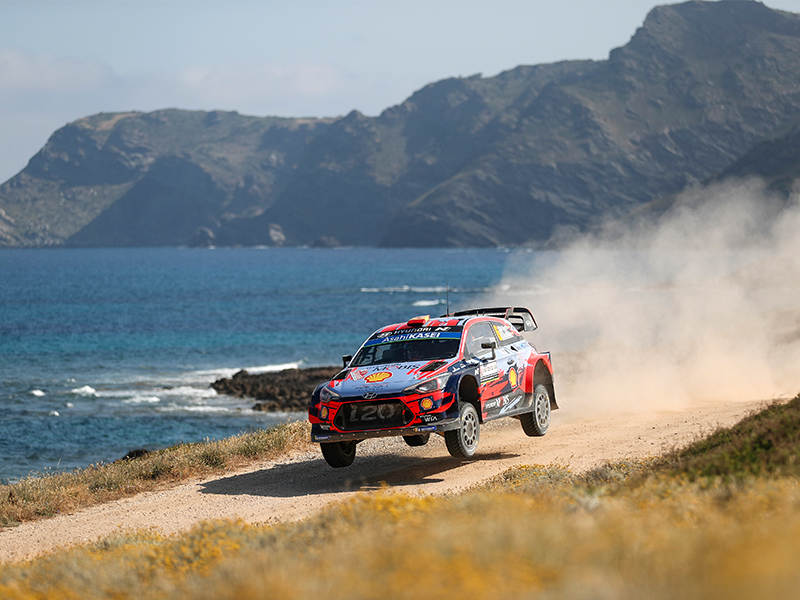 Hyundai_2019-Rally-Italia-Sardegna_01_800x600.jpg