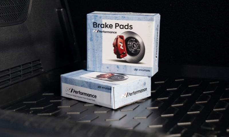 Hyundai_i20N_2025_Accessories_BrakePads_Desktop_800x480.jpg