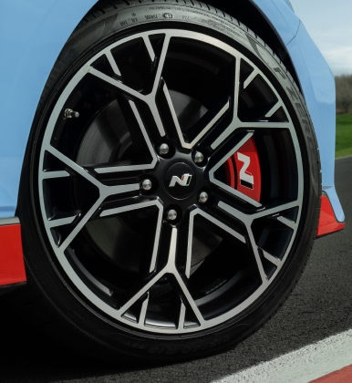 Hyundai_i20N_2025_Performace_Brake_Desktop_386x420.jpg
