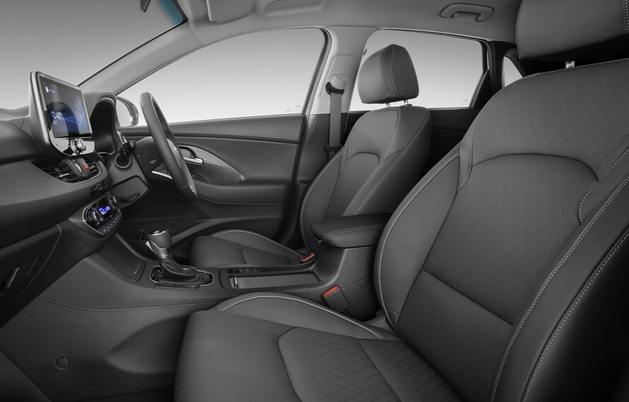 Hyundai_i30_Hatch_Leather-appointed-interior_890x570.jpg
