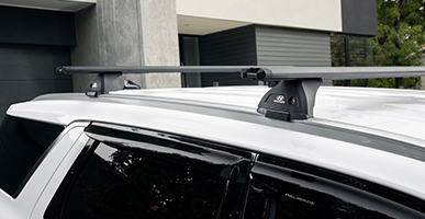 HyundaiAccessories_Palisade_LX2_roof-racks-heavy-duty-03_387x200.jpg