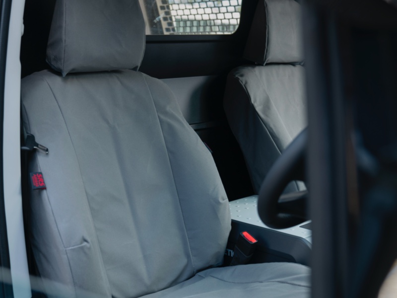 Hyundai_Accessories_STARIA-LOAD_Canvas-Seat-Covers_800x600.jpg
