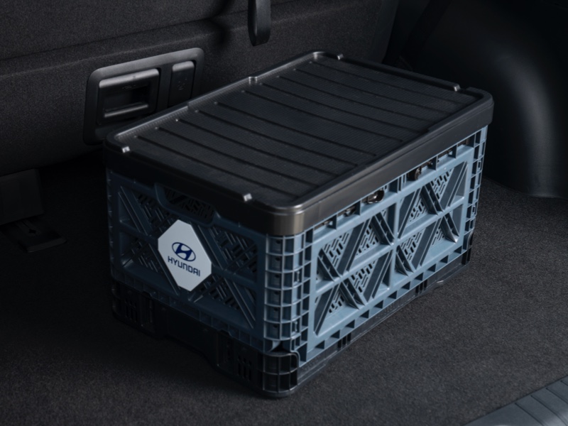 Hyundai_Accessories_Staria-People-Mover_Collapsible-Crate-Box-6_800x600.jpg