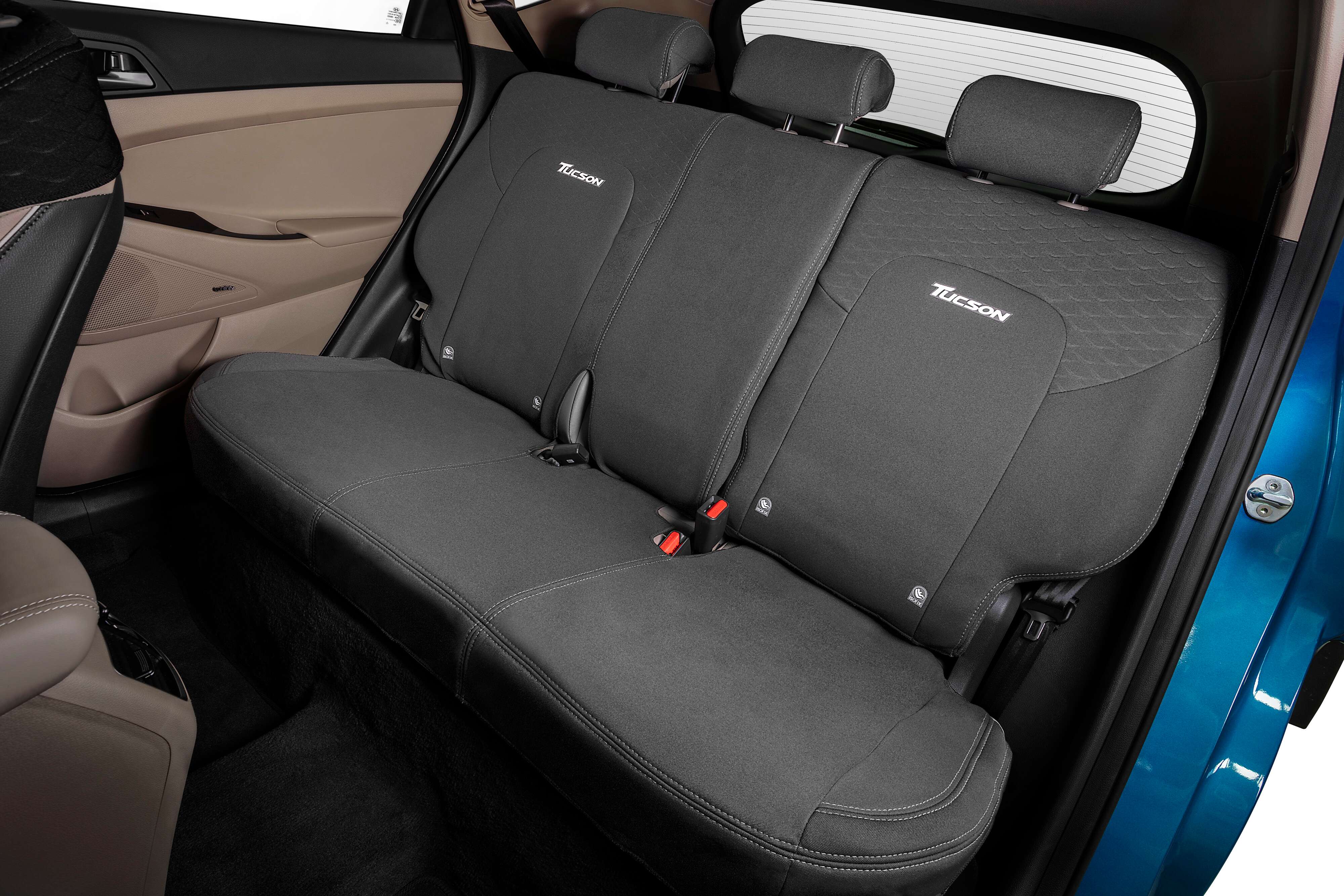 Tucson_accessories_RearSeatCover_800x600.jpg