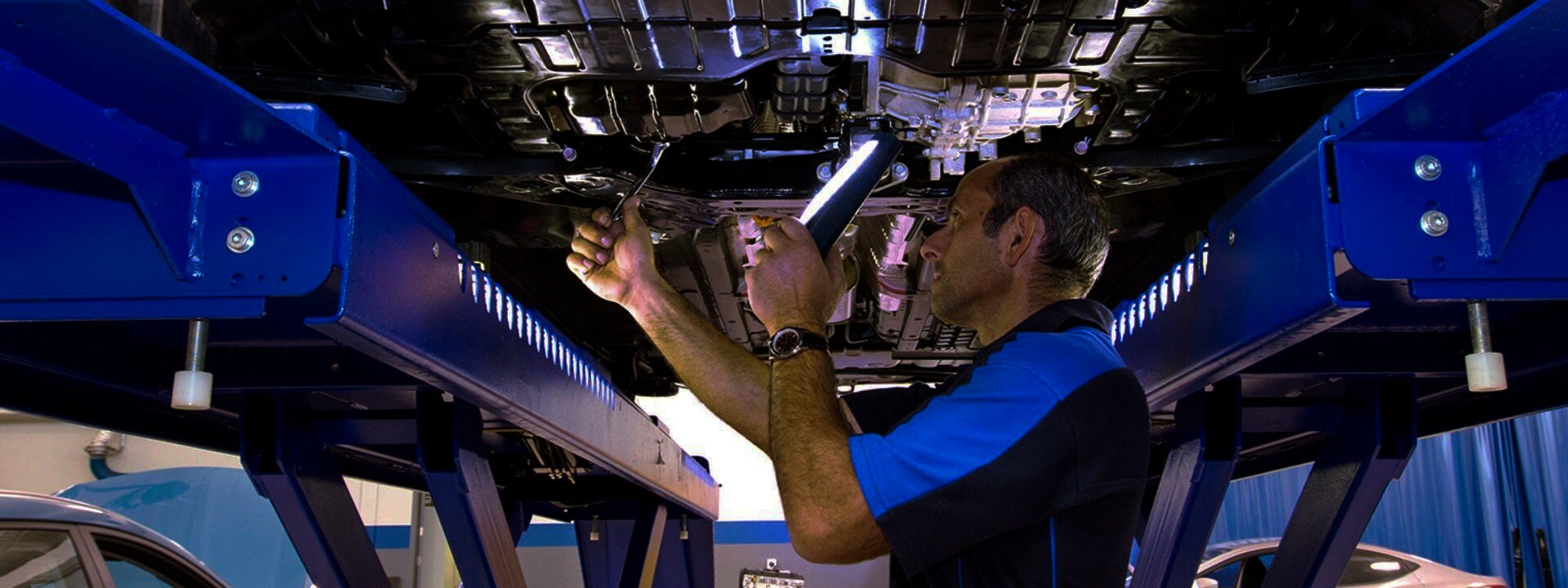 Hyundai_Owning_workshop_service_1920x7200.jpg